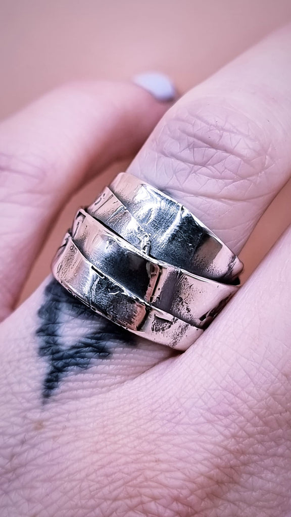 WRAPPED TEXTURED BAND